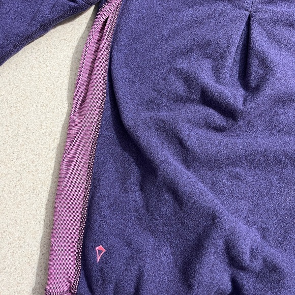Lululemon IVIVVA fleece half zip - Picture 5 of 5